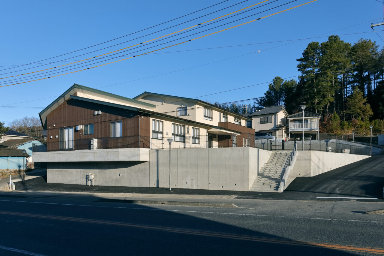 001　外観　南東面