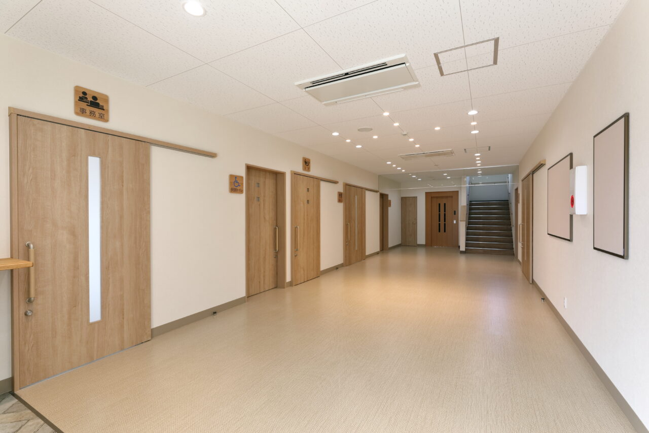 009-1　1階　エントランスホール